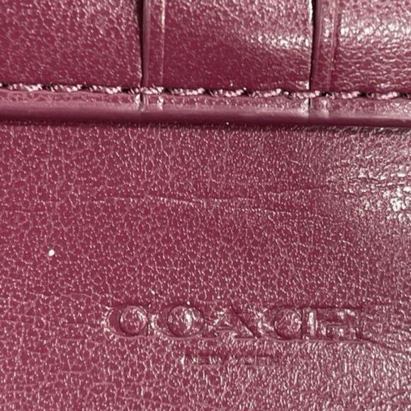 Coach G1832-58586 Smooth Leather Skinny Wallet - Picture 6 of 12